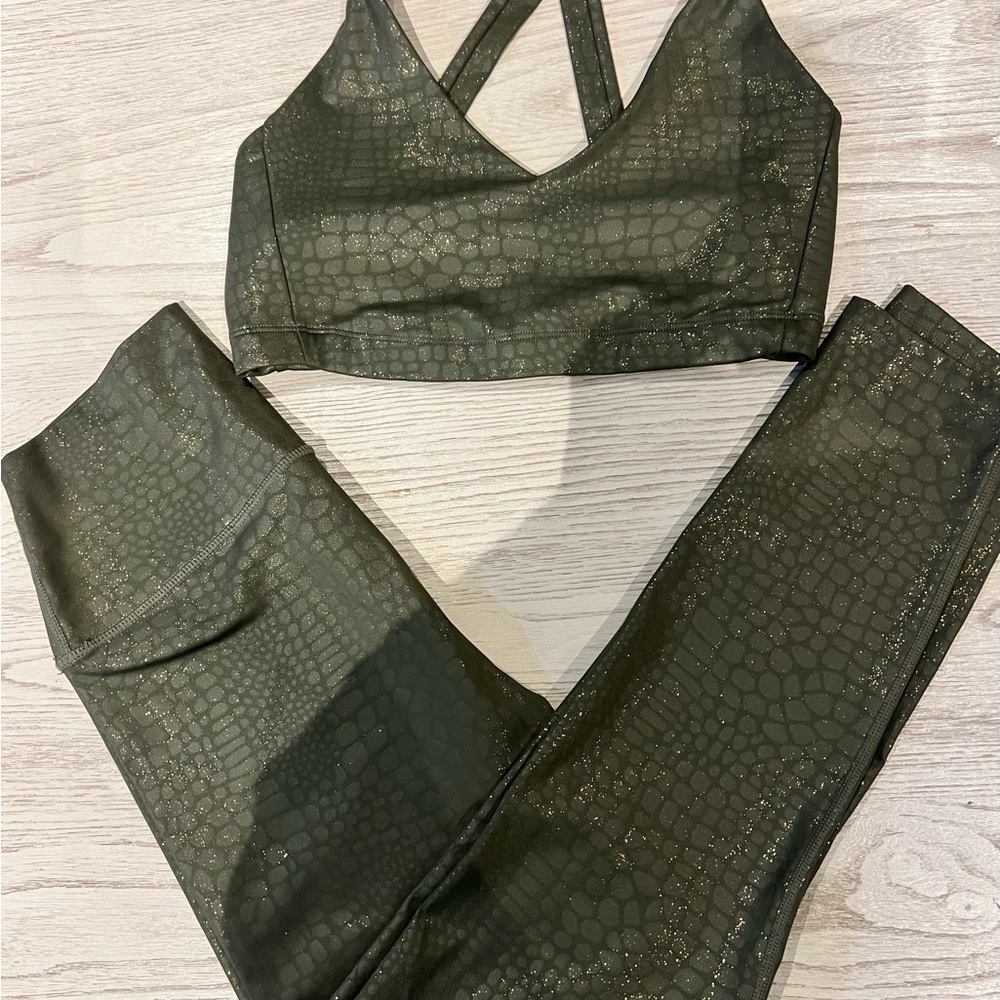 Green Crocodile Print Activewear Set